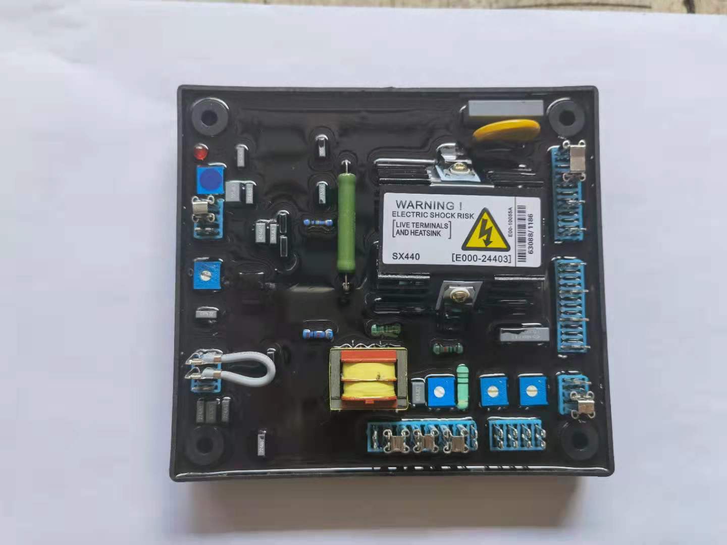 AVR-SX440